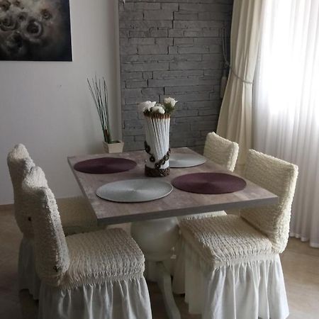 Lili50 Apartment Пловдив Екстериор снимка
