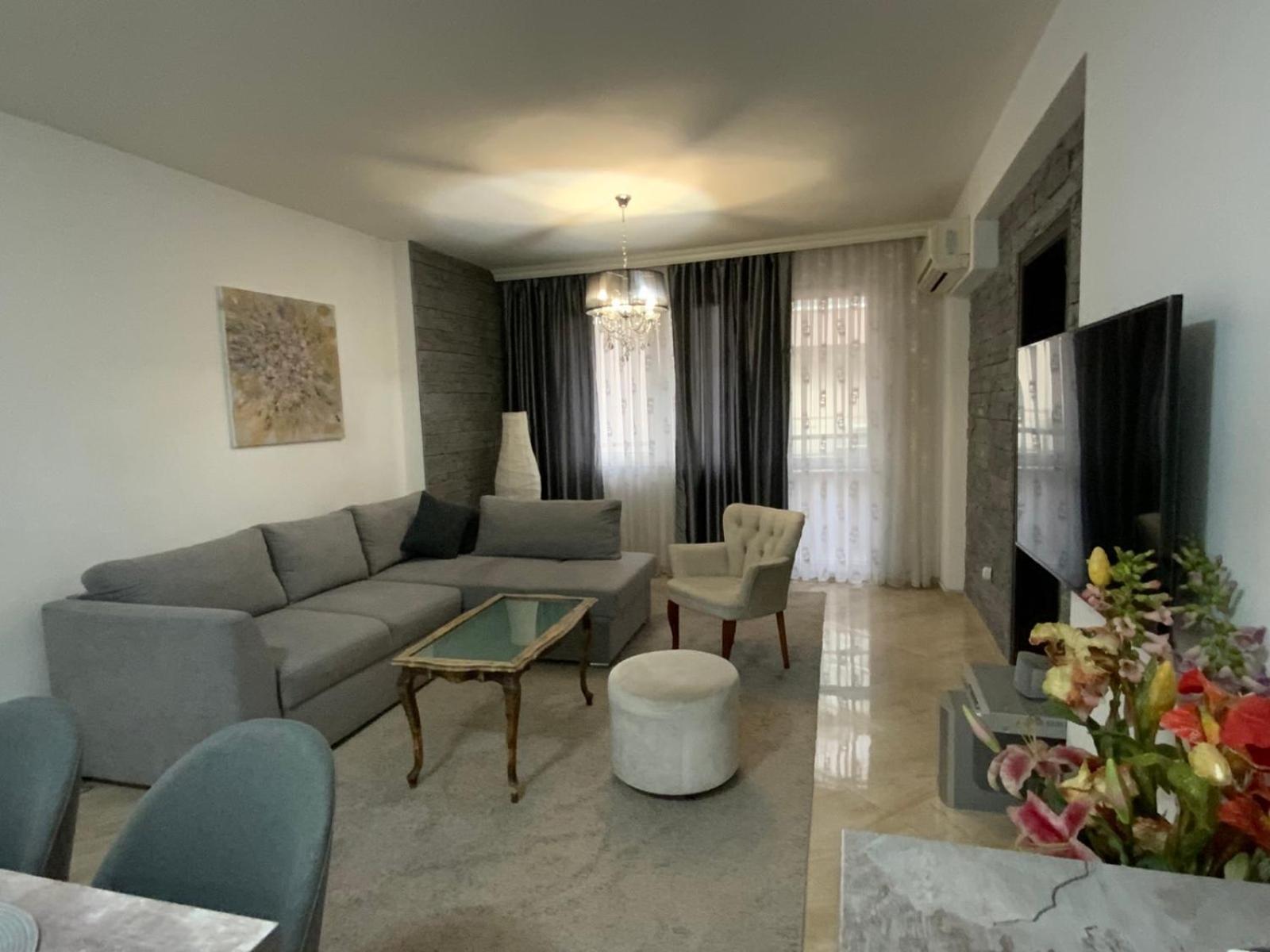 Lili50 Apartment Пловдив Екстериор снимка