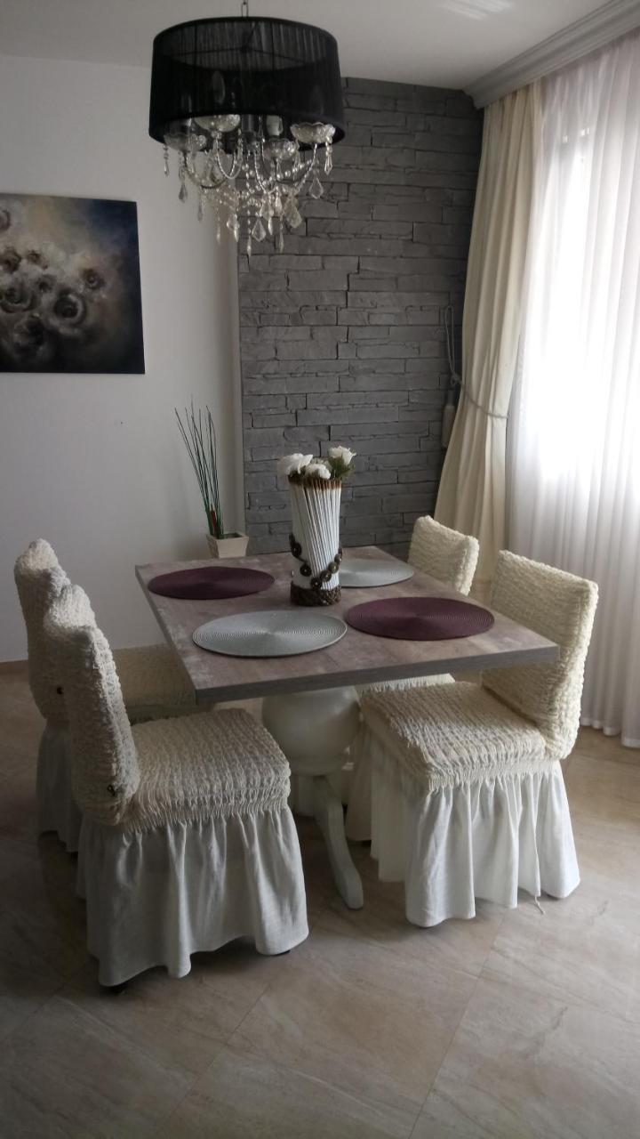 Lili50 Apartment Пловдив Екстериор снимка